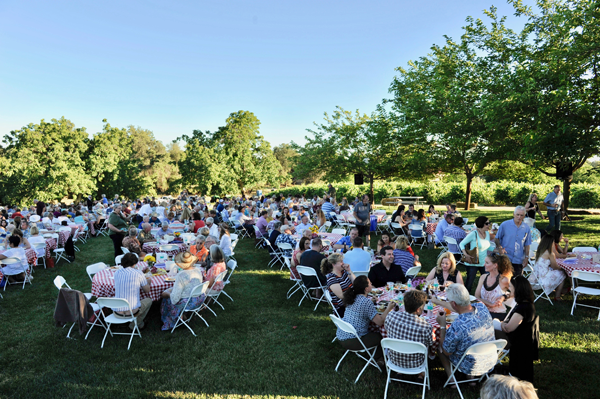 pic of attendees